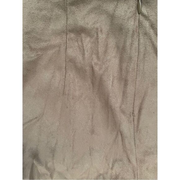 Forever 21 Shorts Small Tan Brown Faux Suede Casual - Picture 4 of 4